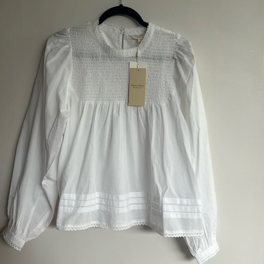 BNWT - Part Two top (L)